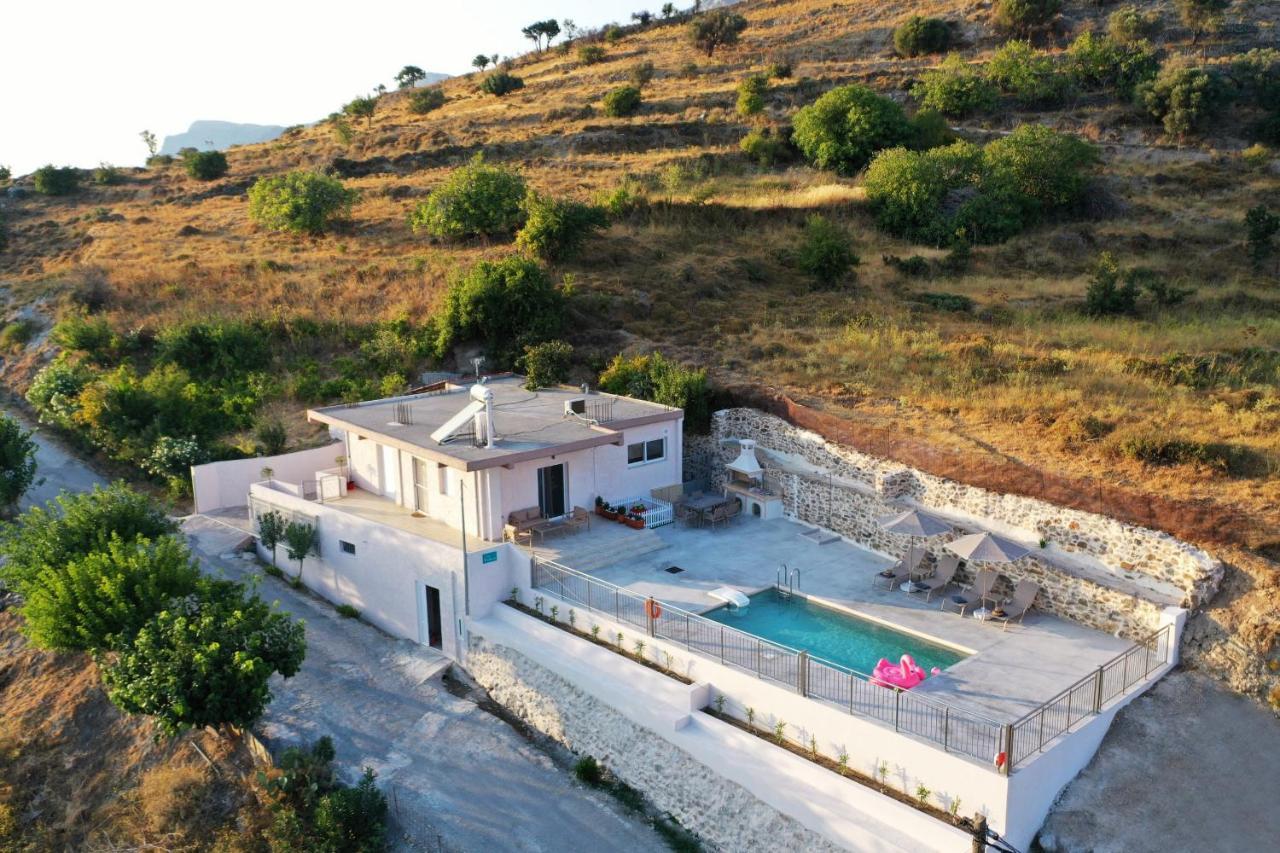 Villa Tzekos Kendrochori Екстер'єр фото
