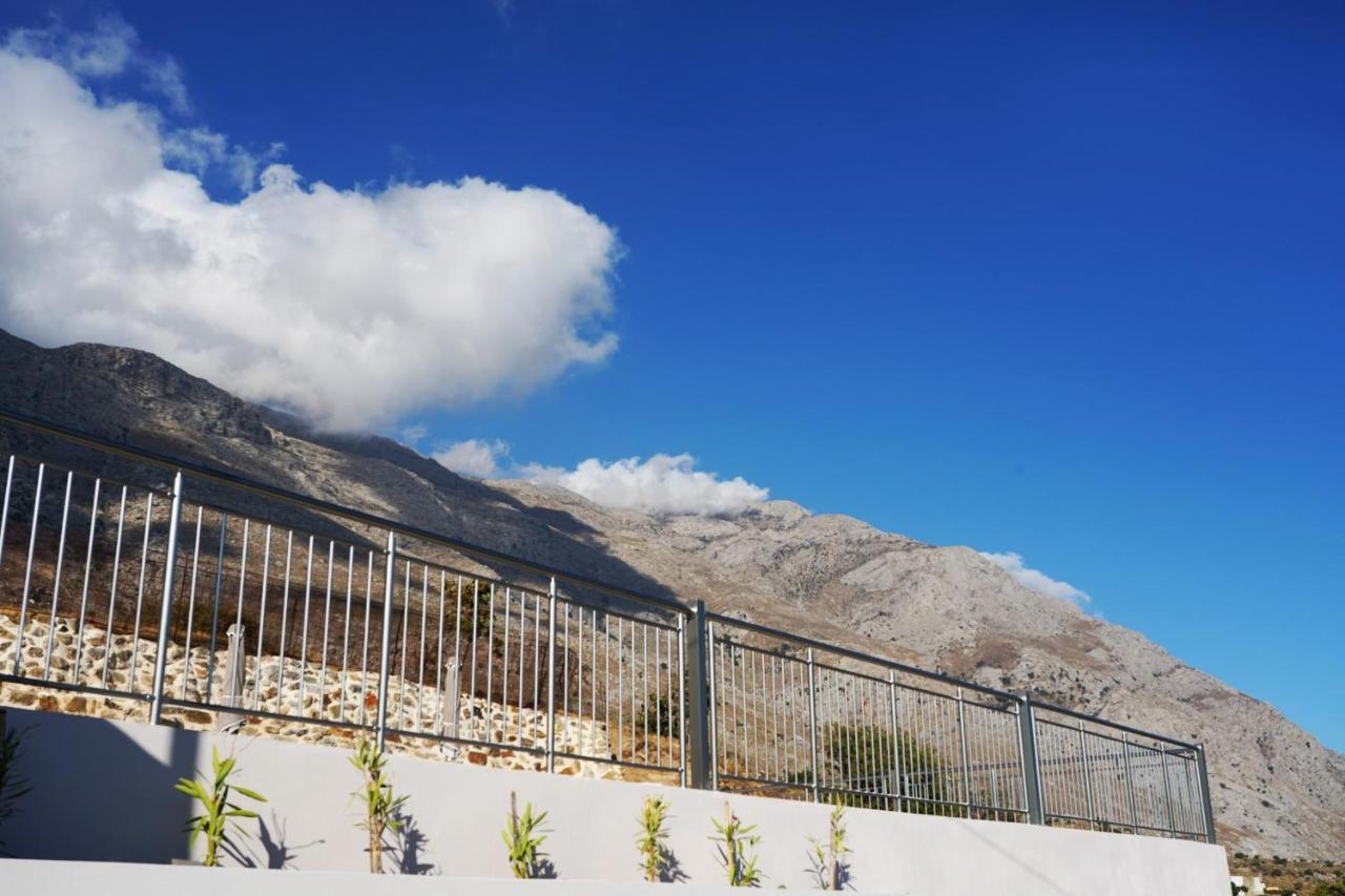 Villa Tzekos Kendrochori Екстер'єр фото